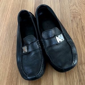 Louis Vuitton men’s black driving shoes size 6.